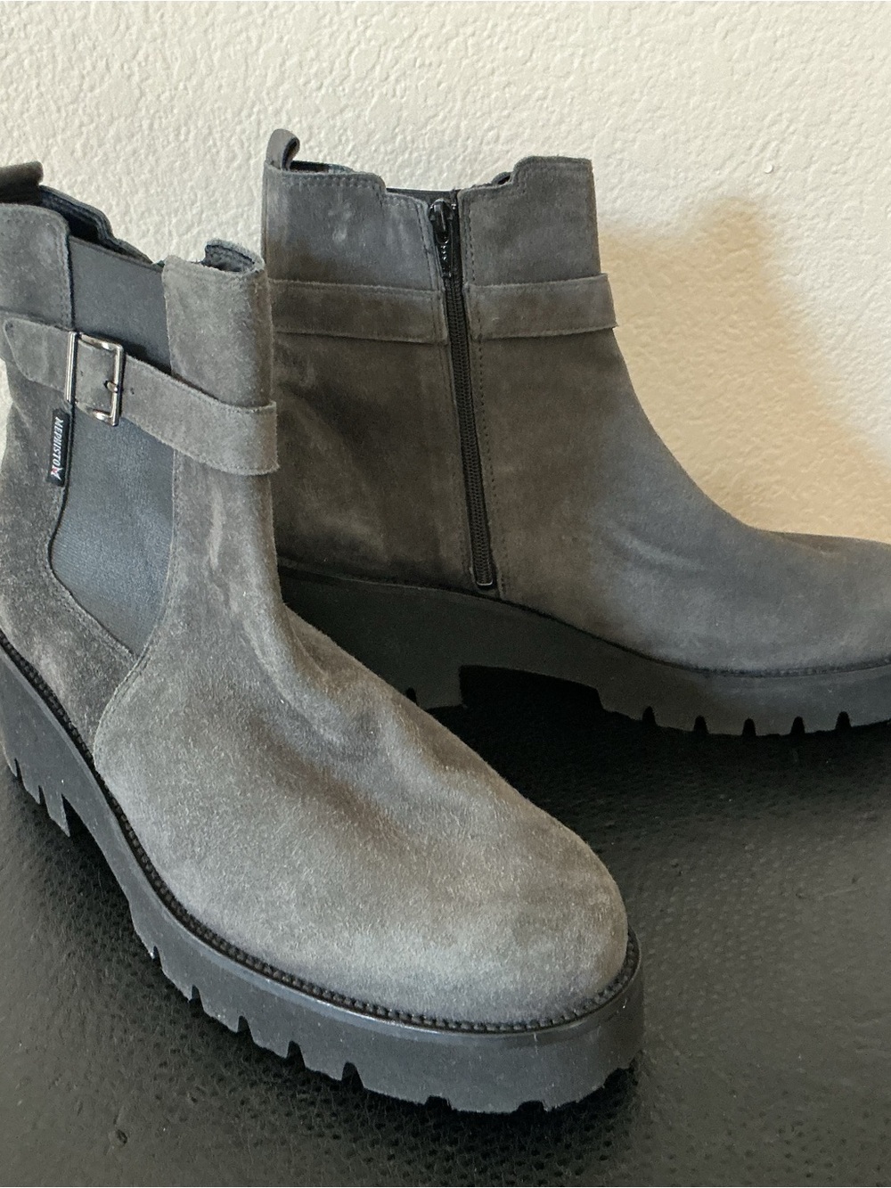 Mephisto Women Fauve Gray Leather Buckle Zip Ankle Boot Size 9